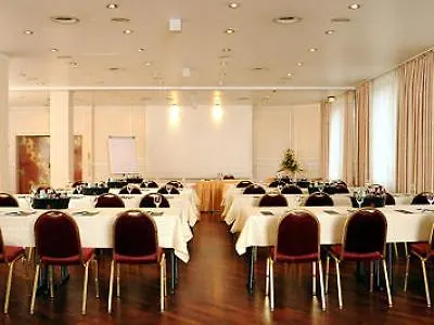 센트로 4*